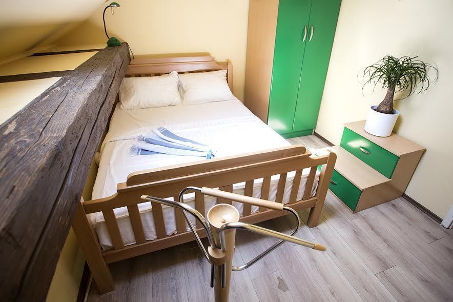 Luna Apartment โนวีซาด ภายนอก รูปภาพ