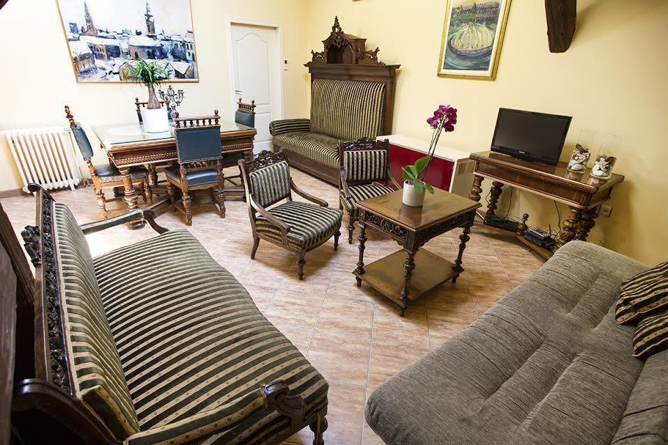 Luna Apartment โนวีซาด ภายนอก รูปภาพ